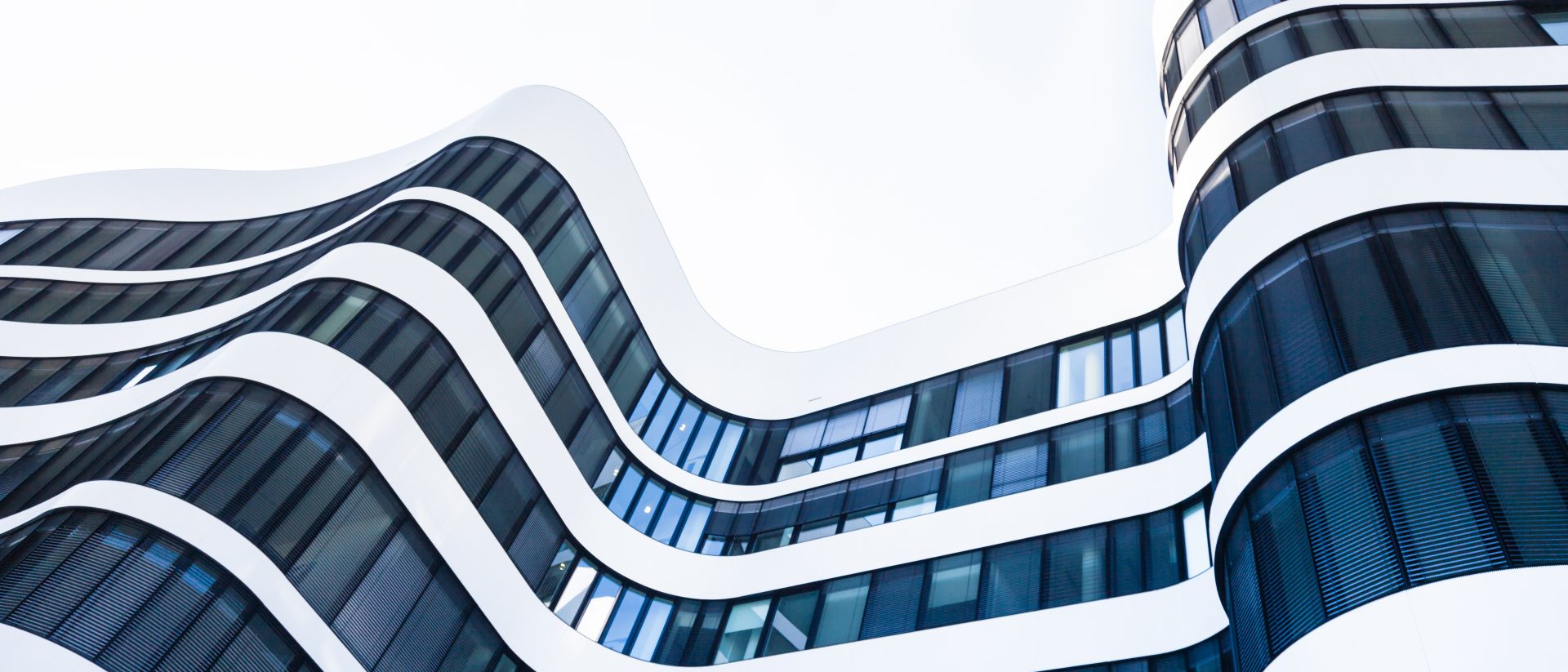 Bürogebäude, modernes Hochhaus Architekten und Planer